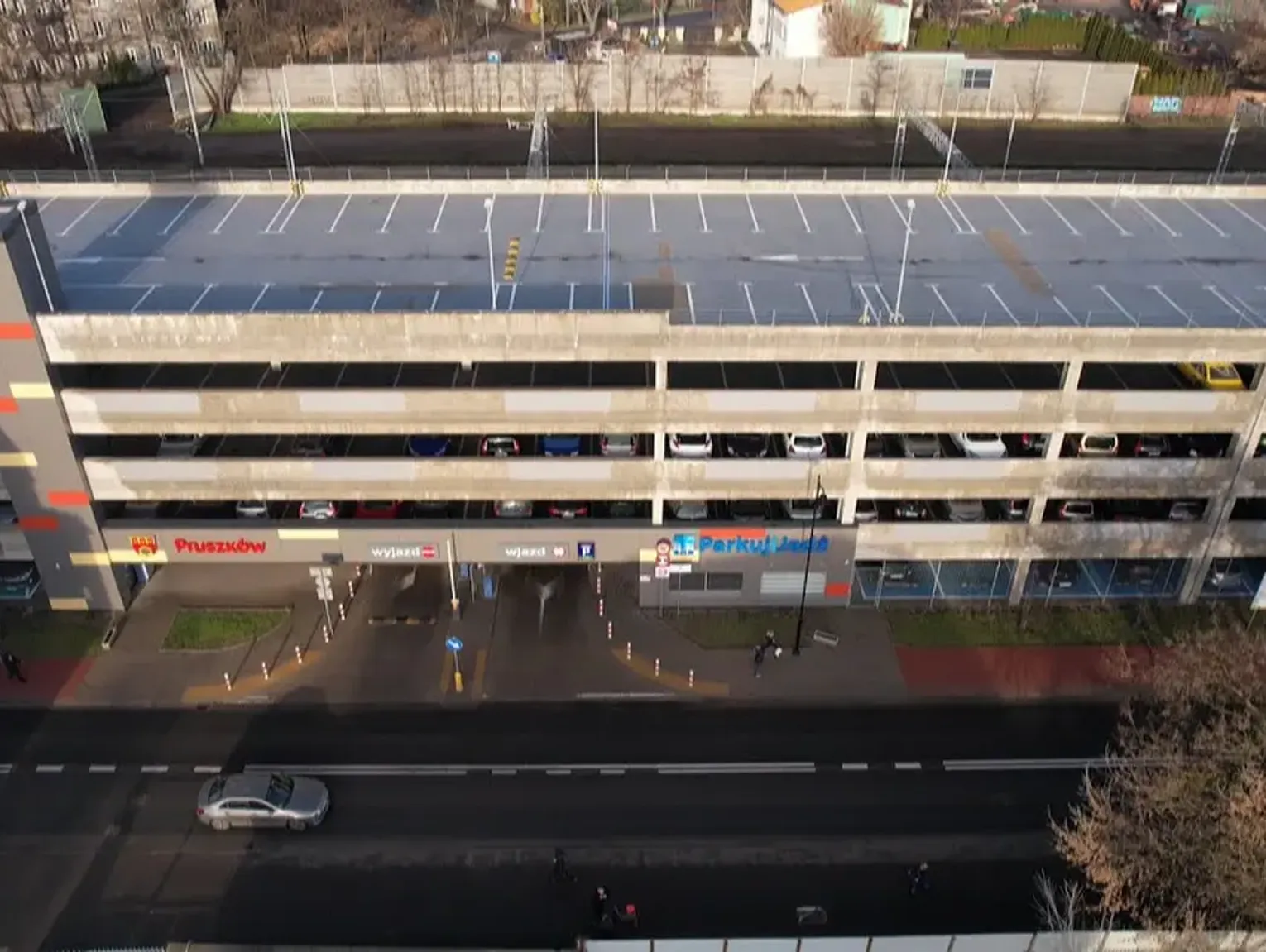 Płatny parking P+R przy ul. Sienkiewicza. Od 19 sierpnia nowe zasady