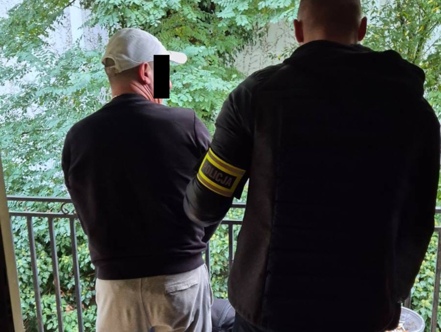 Policjanci z Grodziska Mazowieckiego zatrzymali poszukiwanego z 750 gramami narkotyków