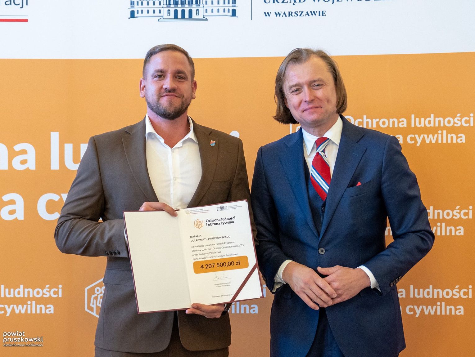 Ponad 4,2 mln zł dla strażaków w Pruszkowie – nowe wsparcie na sprzęt i modernizację PSP