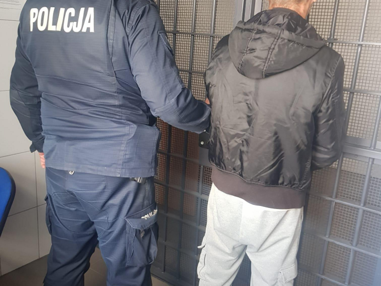 Raszyn: jechał po alkohol z 3 promilami. Nigdy nie miał prawa jazdy