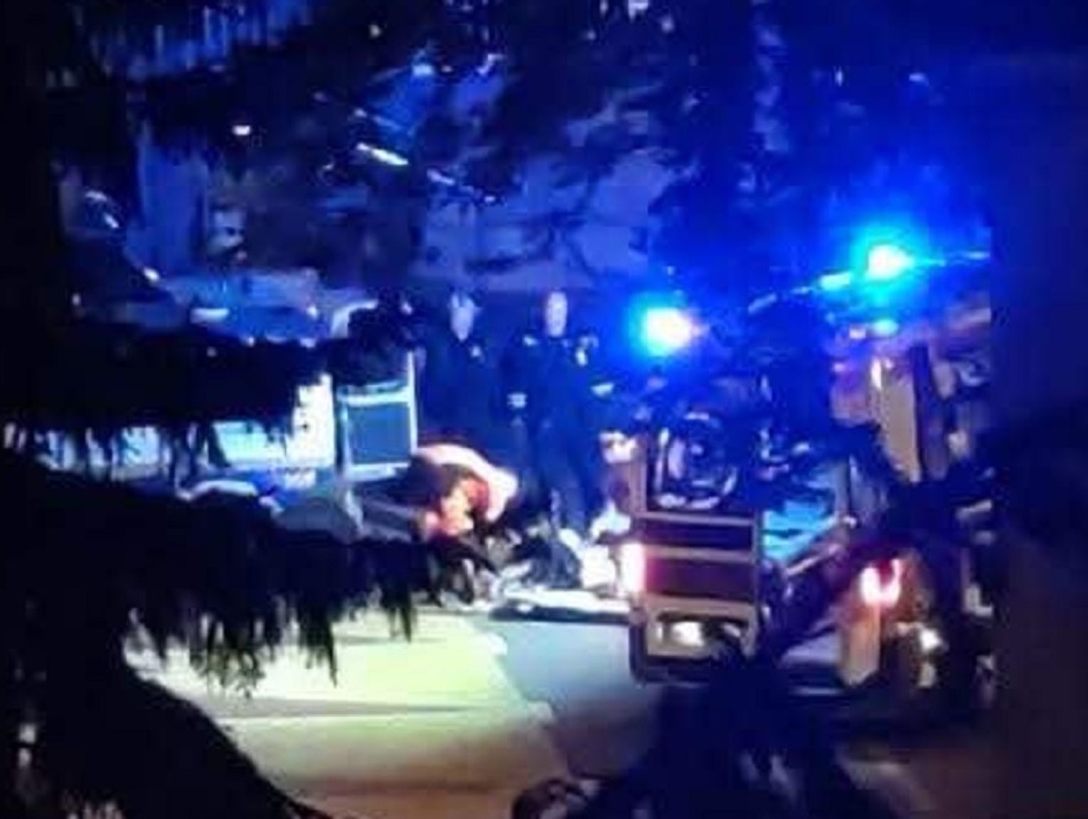 Reanimacja na parkingu przy urzędzie miasta w Pruszkowie