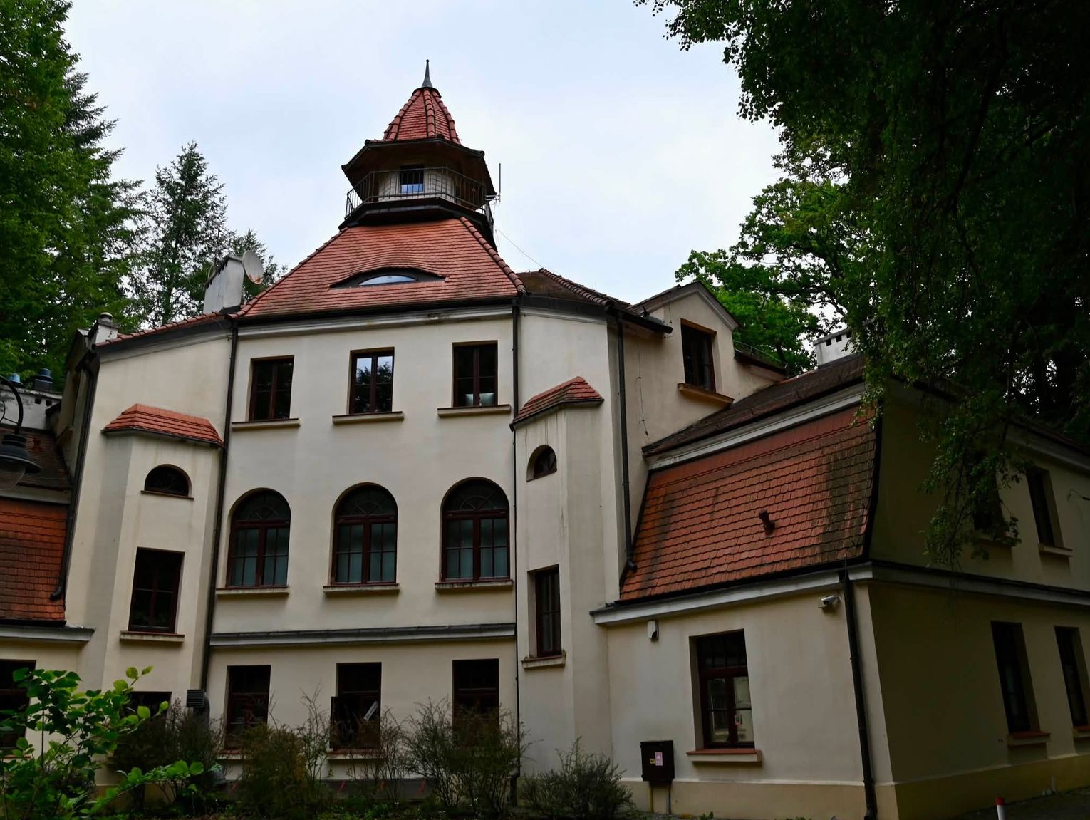 Rozpoczął się remont pałacyku „Kasyno” w Podkowie Leśnej