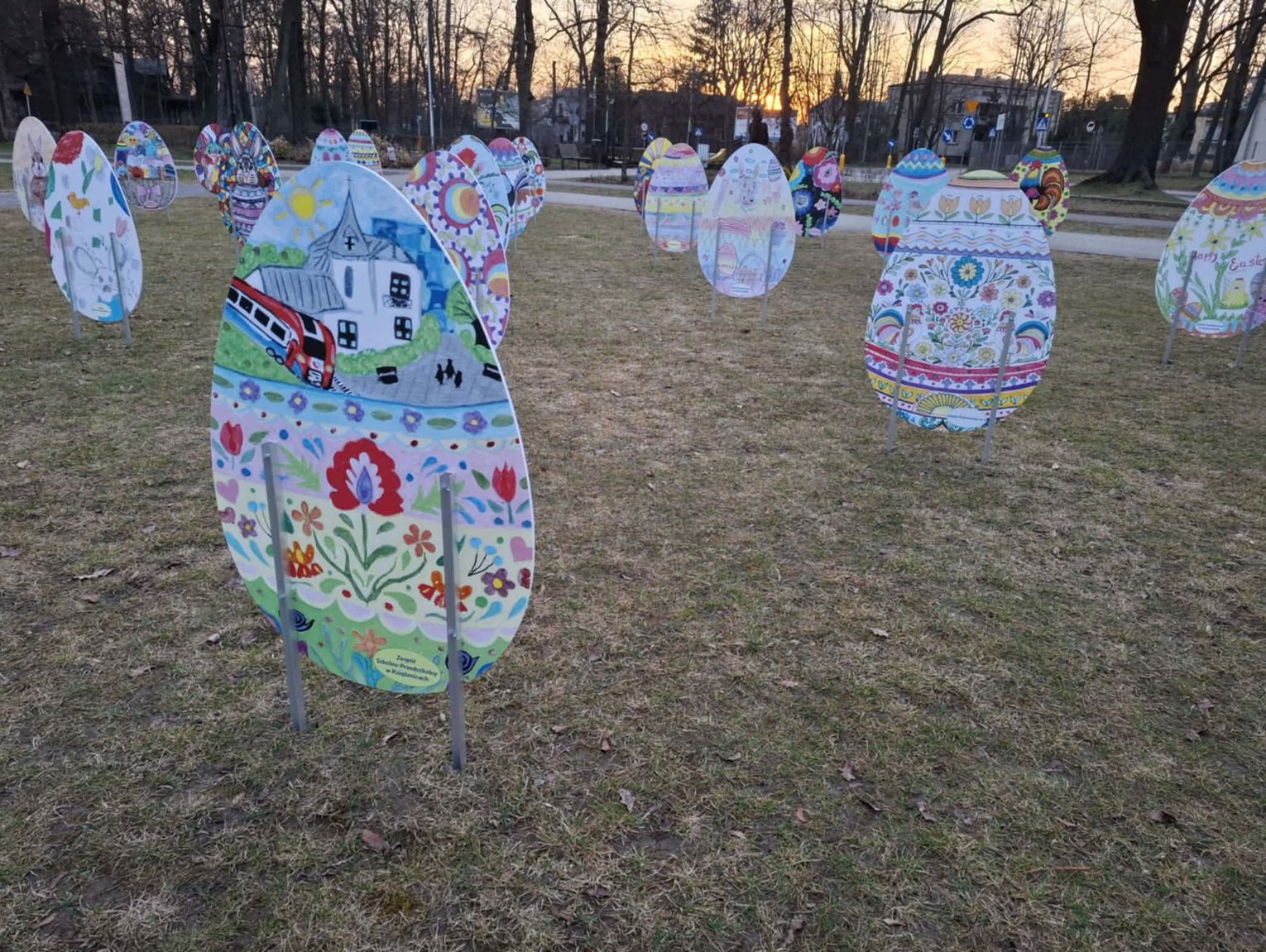 Wielkanocne pisanki zawitały do parku