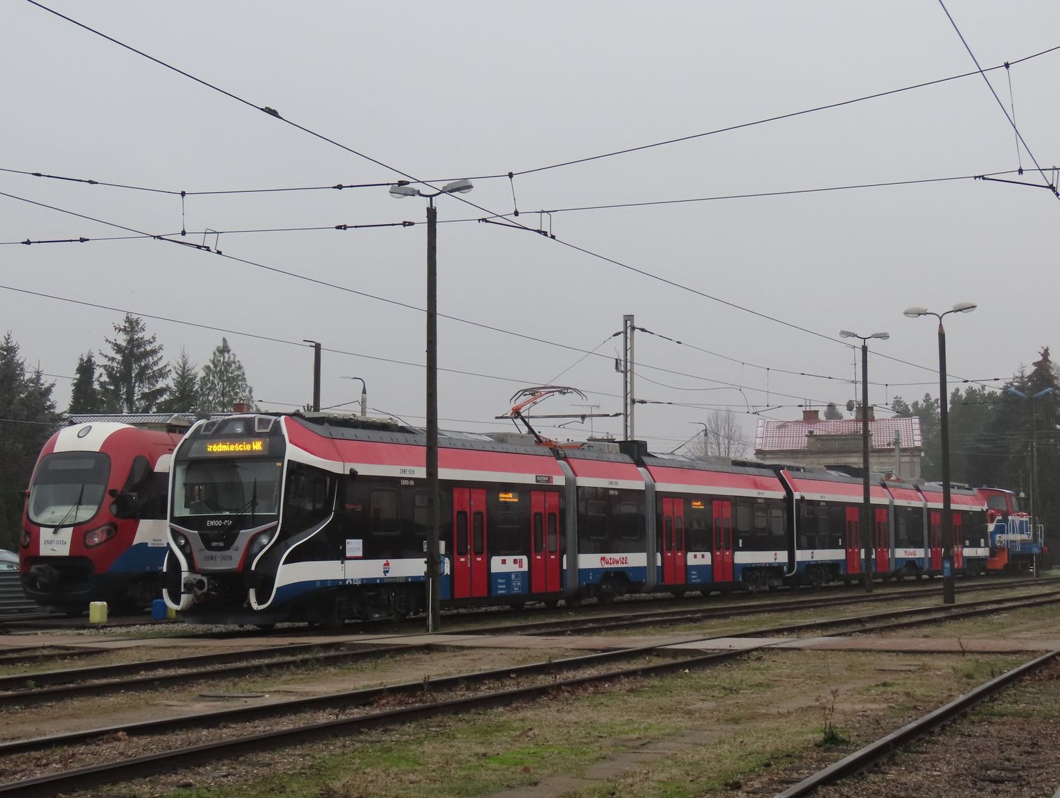 WKD: zmiany w rozkładzie jazdy 27–28 września. Sprawdź, jak pojadą pociągi