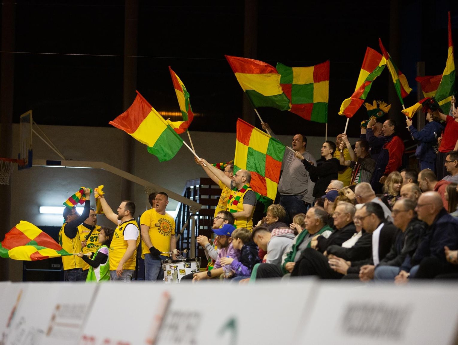 Wygrana na koniec roku. Znicz Basket Pruszków ograł rezerwy wicemistrza