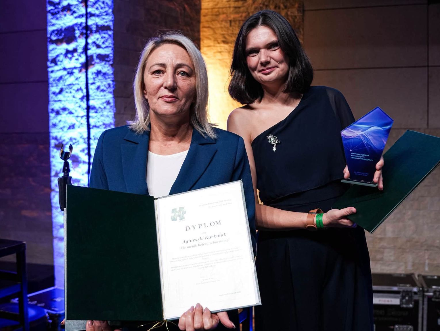 Żabia Wola wyróżniona za współpracę z branżą telekomunikacyjną