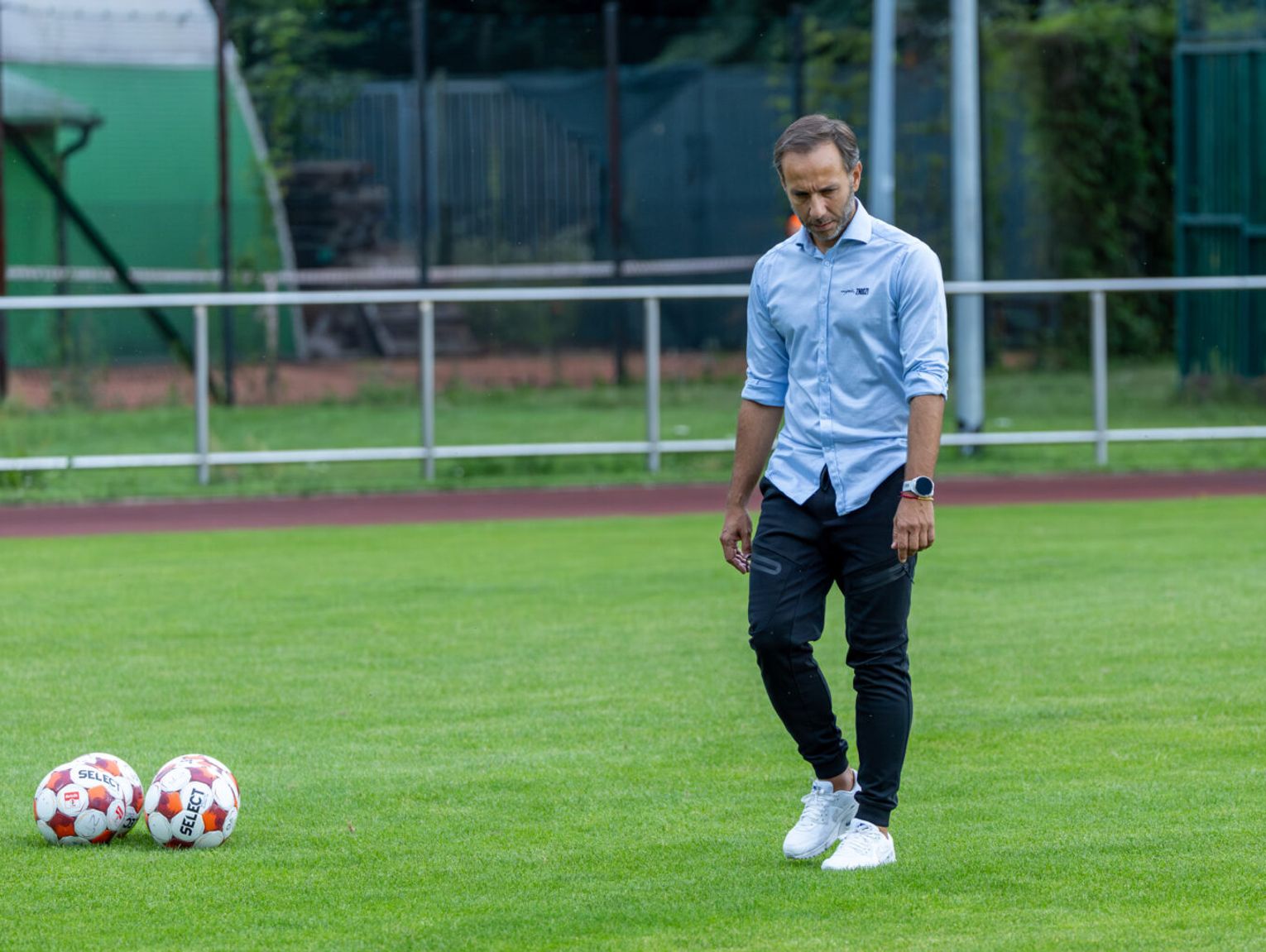 Znicz Pruszków zwalnia trenera. Znamy nazwisko następcy