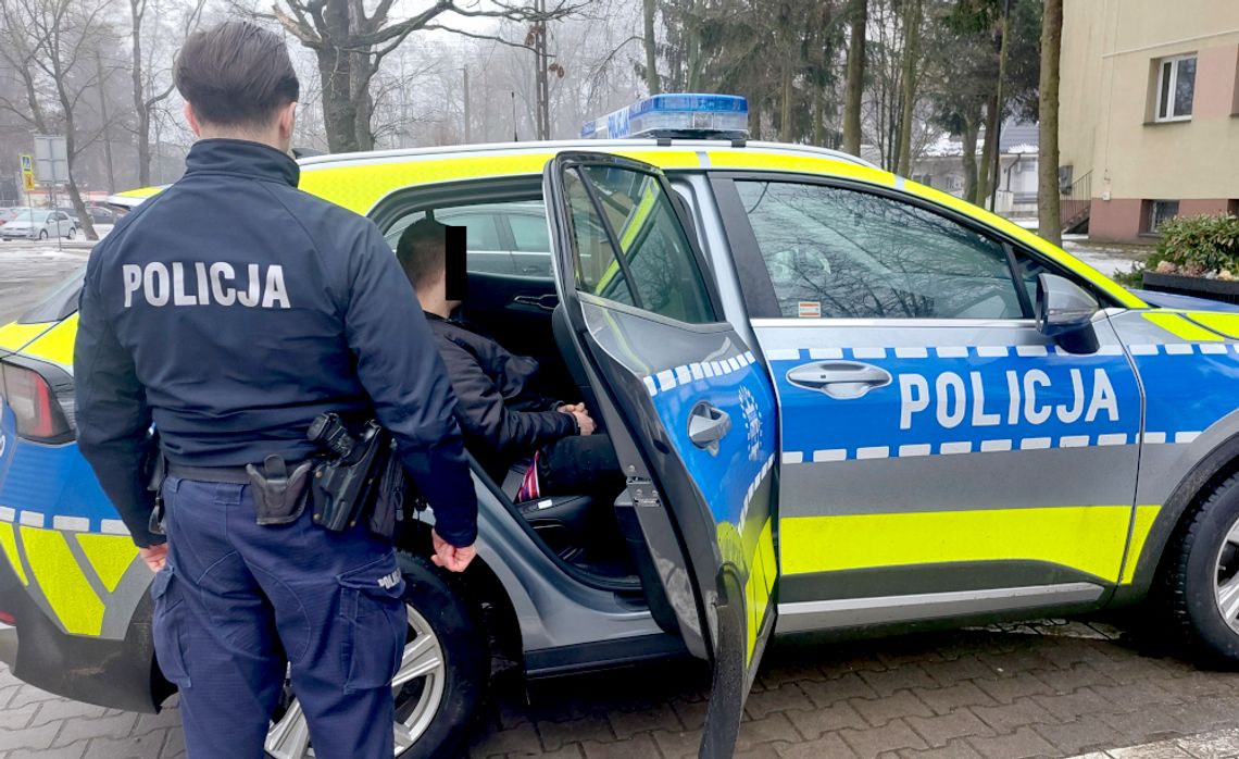 Agresja w Milanówku: 33-latek aresztowany za przemoc wobec matki i groźby wobec dziecka