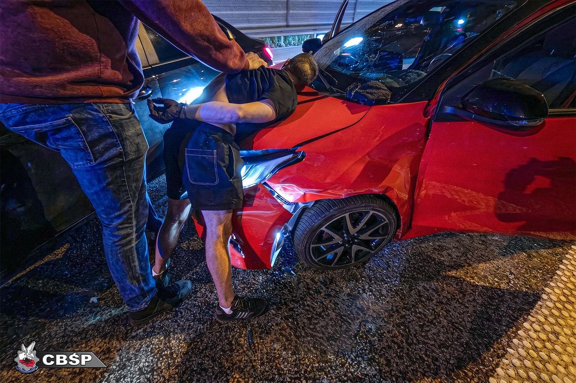 Akcja CBŚP w powiecie grodziskim. Odzyskano Toyotę skradzioną w Berlinie Akcja CBŚP w powiecie grodziskim. Odzyskano Toyotę skradzioną w Berlinie