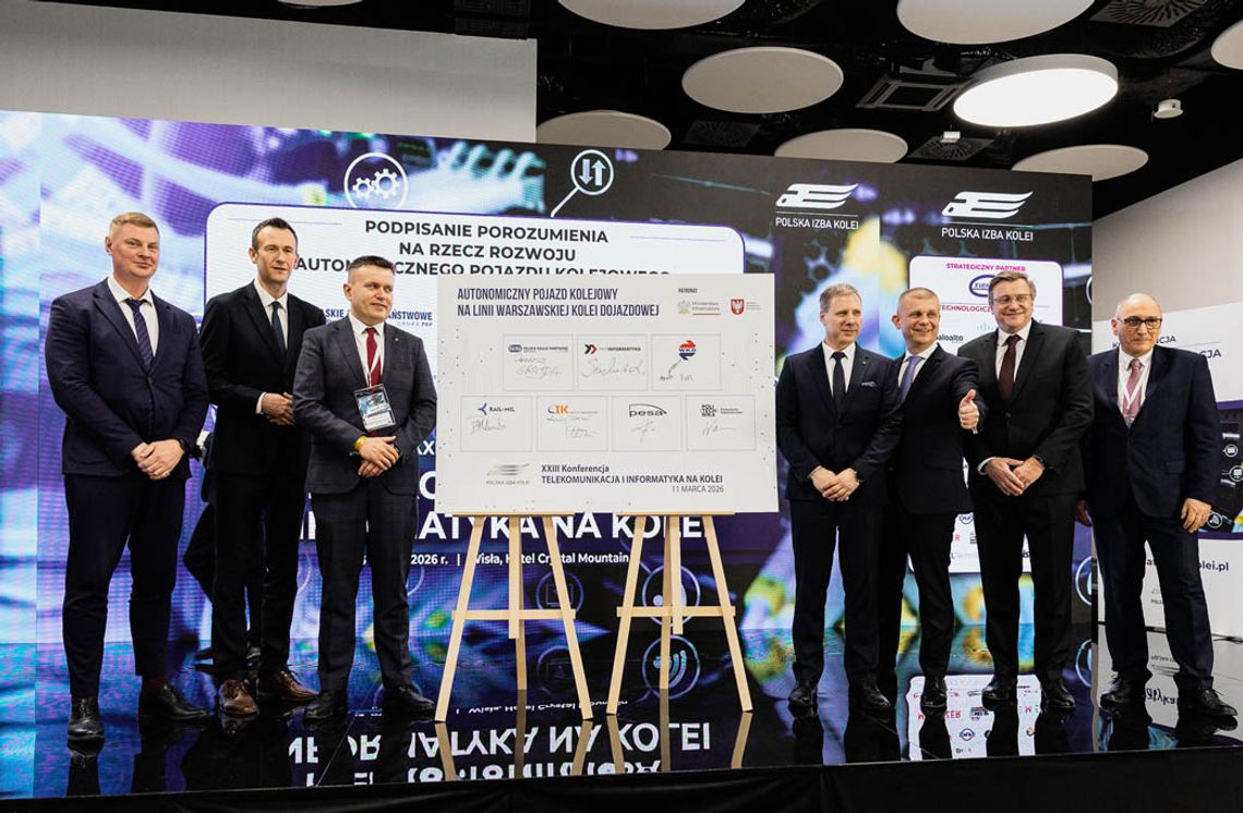 Autonomiczny pociąg na torach WKD? Podpisano porozumienie o testach na linii Podkowa Leśna – Milanówek