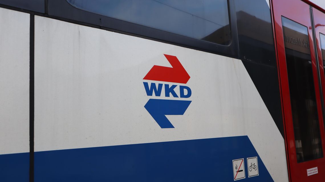 Dramat na torach WKD. Mężczyzna chciał popełnić samobójstwo