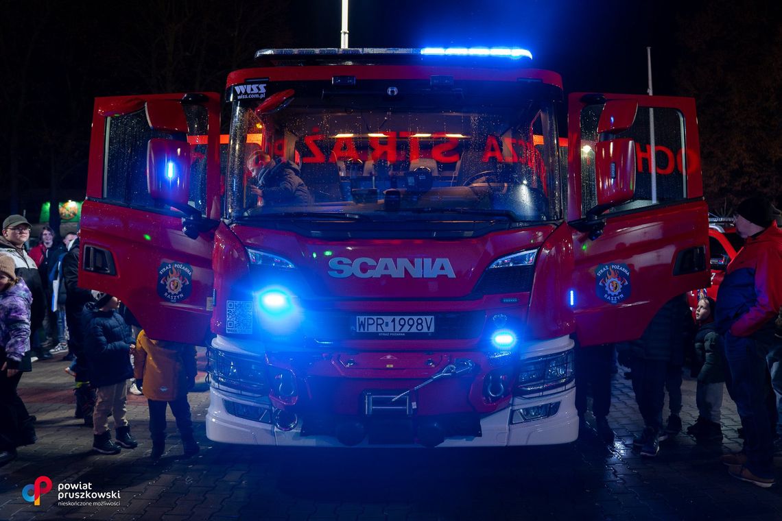 Dwa nowe wozy w OSP Raszyn. Milionowe wsparcie i potężne wzmocnienie bezpieczeństwa Dwa nowe wozy w OSP Raszyn. Milionowe wsparcie i potężne wzmocnienie bezpieczeństwa