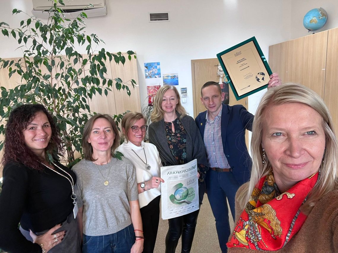 Gmina Michałowice z Zielonym Orłem Rzeczpospolitej