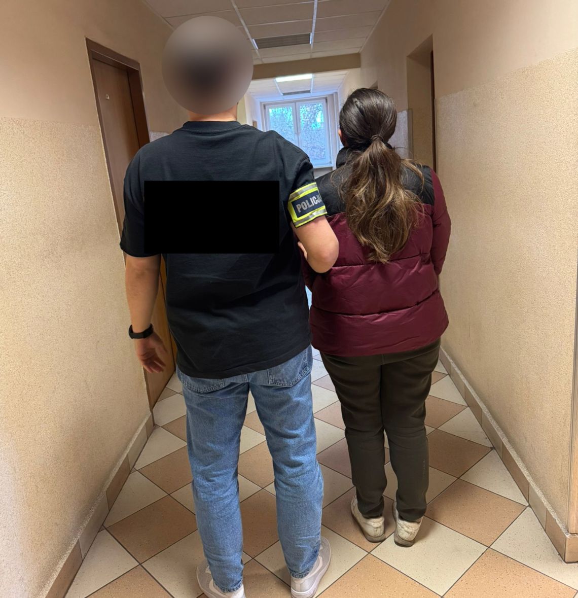 Grodzisk Mazowiecki: 35-latka zatrzymana za kradzież karty i włamanie na konto Grodzisk Mazowiecki: 35-latka zatrzymana za kradzież karty i włamanie na konto