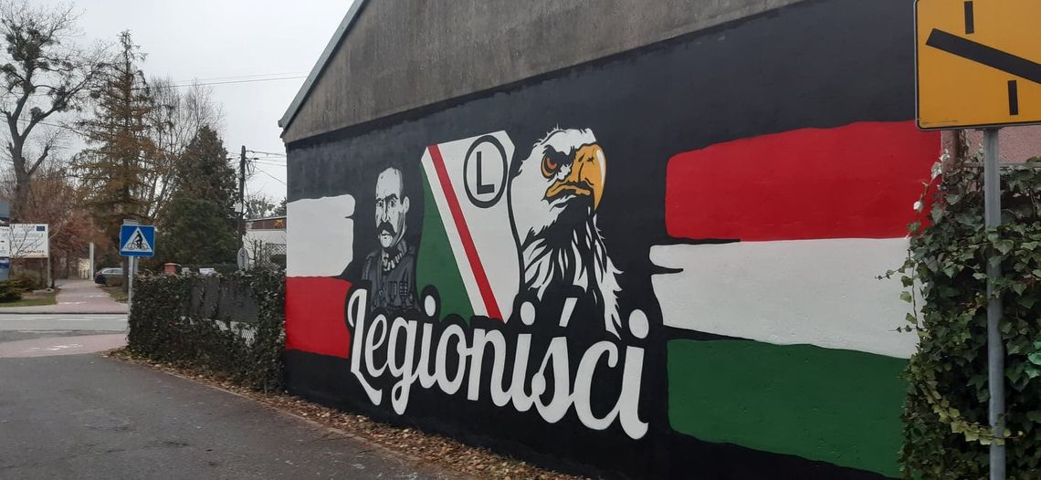 Iga Świątek i Legia na muralach