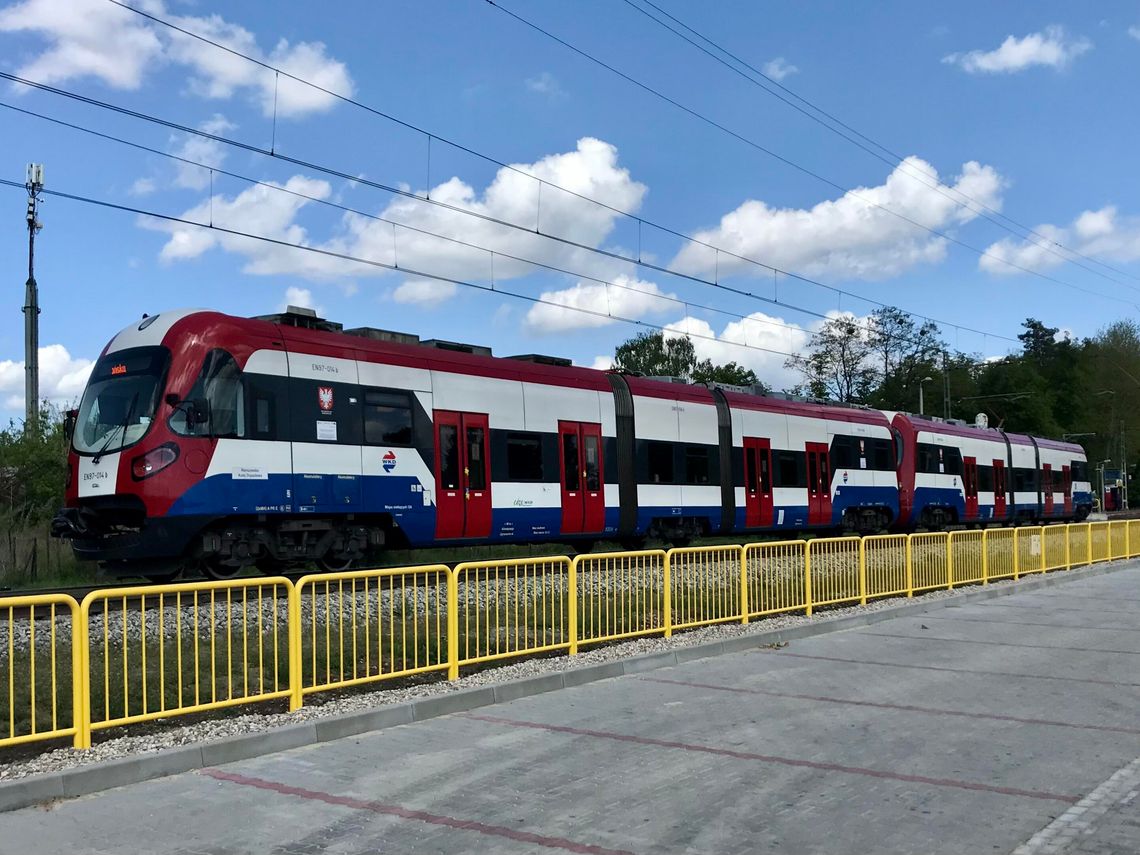 Infolinia WKD zostaje na stałe. Dostępna dla pasażerów przez cały tydzień