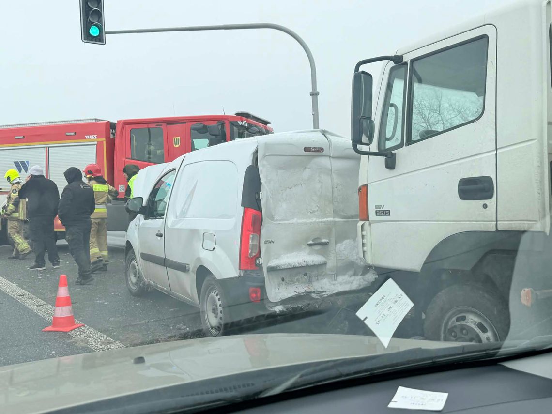 Koszmarna środa! Wypadek za wypadkiem Koszmarna środa! Wypadek za wypadkiem