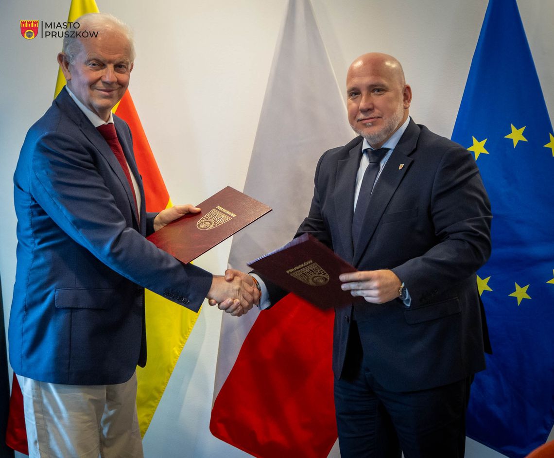 Modernizacja oświetlenia w Pruszkowie. Nowe lampy LED za miliony! Modernizacja oświetlenia w Pruszkowie. Nowe lampy LED za miliony!