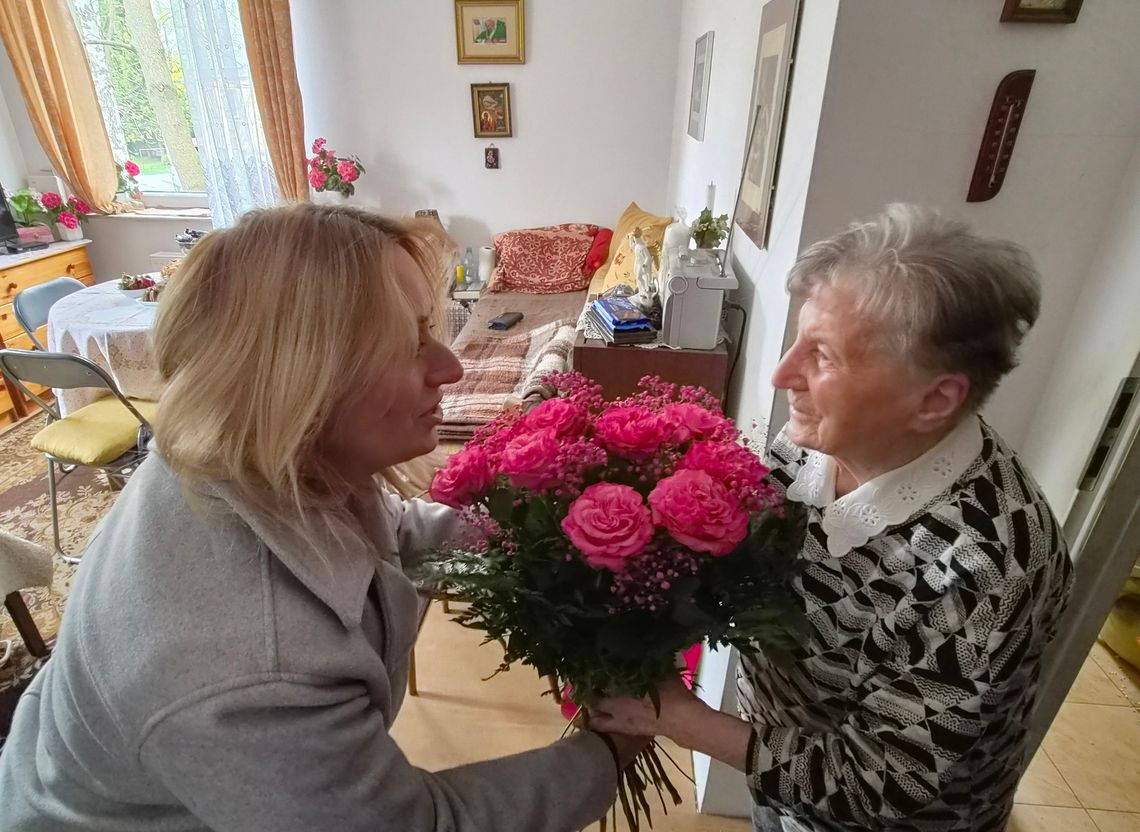 Niezwykłe urodziny w Podkowie Leśnej: Pani Urszula Cieślak skończyła 103 lata!