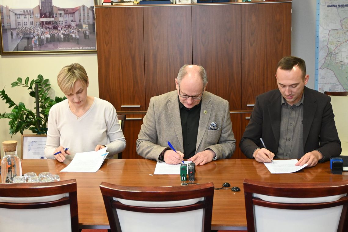 Nowa szkoła, lodowisko i orlik w Walendowie. Wielka inwestycja Gminy Nadarzyn rusza