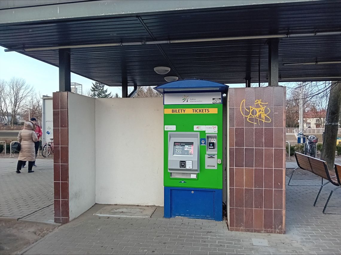 Nowe biletomaty Kolei Mazowieckich. Sprawdź, gdzie już działają