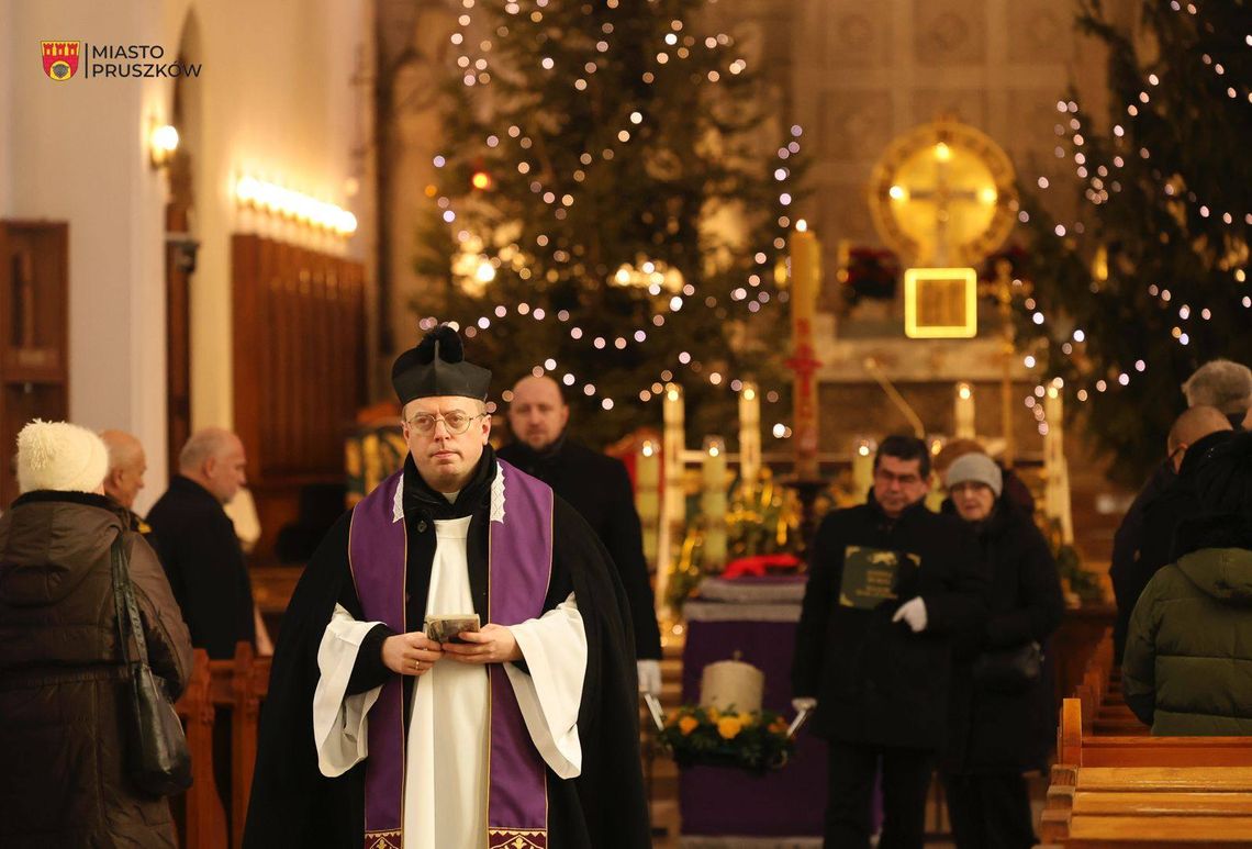 Odeszły bohaterki Powstania Warszawskiego. Pruszków żegna Annę Kurek i Janinę Burzę