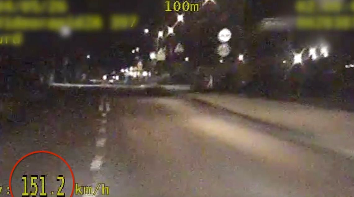 Pędził 150 km/h przez podwarszawską wieś! Nie uwierzysz, co zrobił ten 42-latek w Sokołowie! Pędził 150 km/h przez podwarszawską wieś! Nie uwierzysz, co zrobił ten 42-latek w Sokołowie!