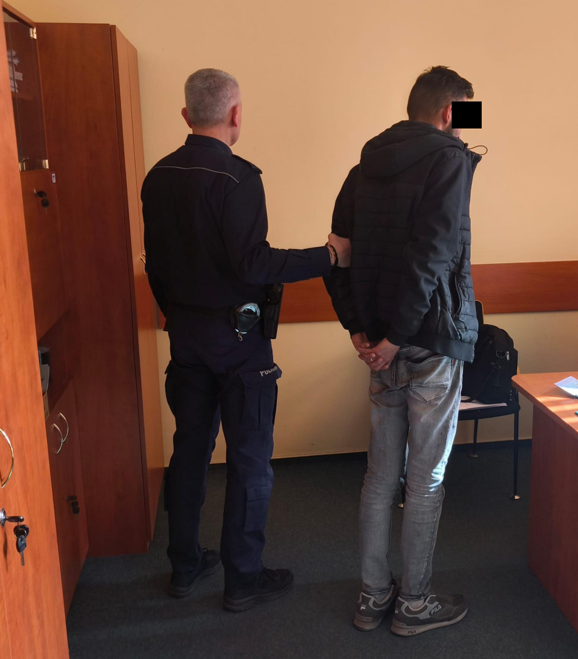 Pełny wózek i sprytny plan. 27-latek chciał wyjść ze sklepu bez płacenia za zakupy warte 800 zł Pełny wózek i sprytny plan. 27-latek chciał wyjść ze sklepu bez płacenia za zakupy warte 800 zł