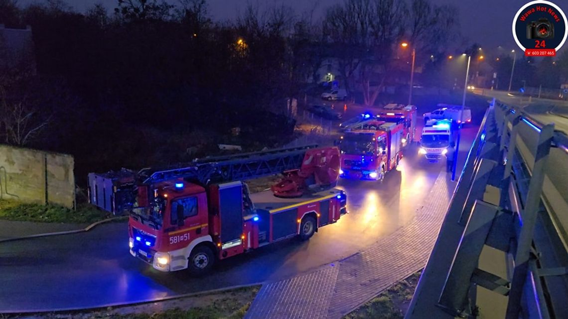 Pożar budynku mieszkalnego w Pruszkowie.