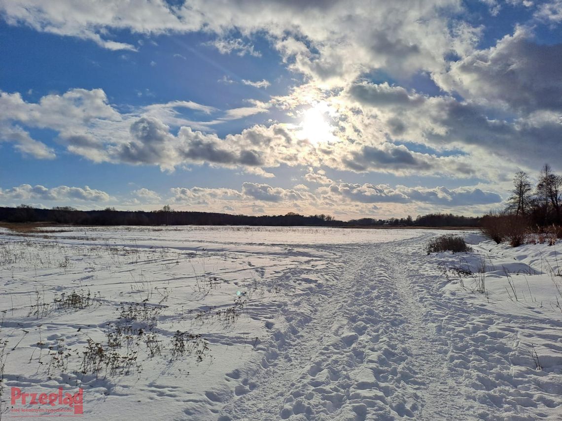 Prognoza pogody z opadami i spadkiem temperatury