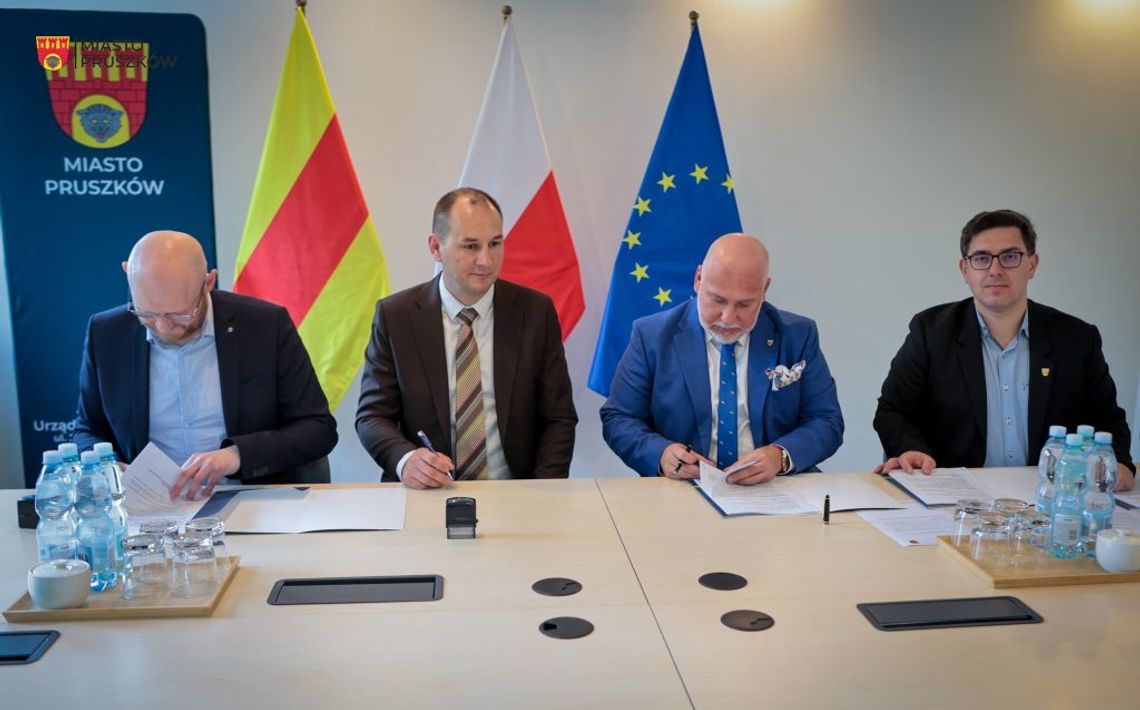 Powstanie przejście pod torami między Kurca i Czarną Drogą