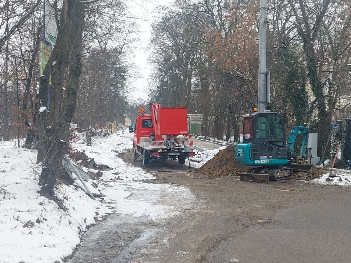 Przy Warszawskiej powstaną dwa parkingi Park&Ride