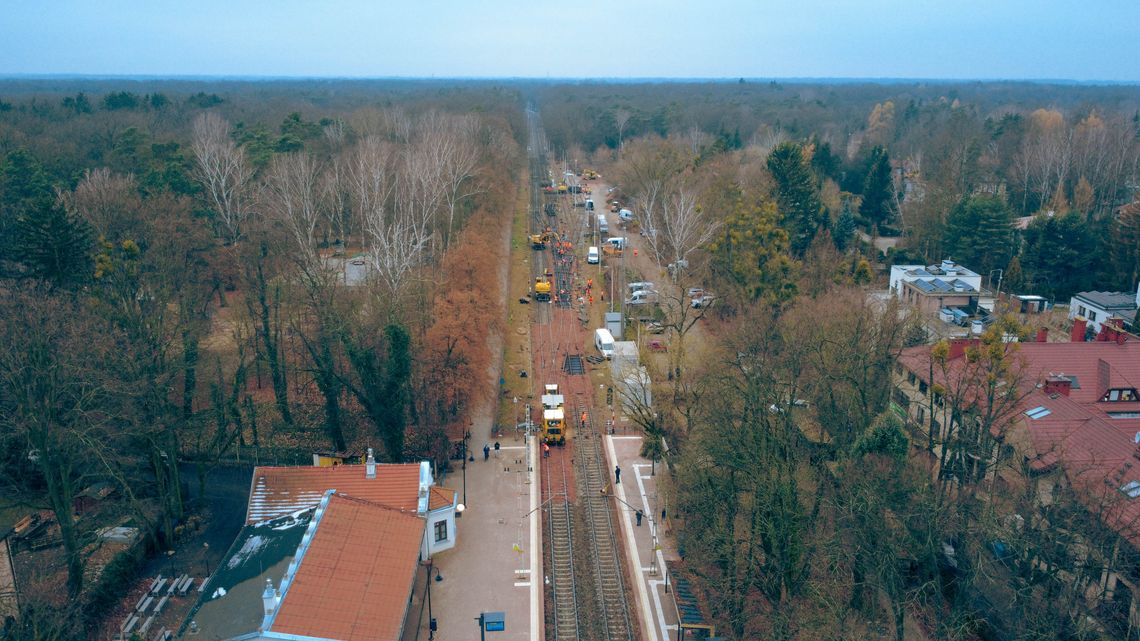 Remont WKD w Podkowie Leśnej trwa [GALERIA ZDJĘĆ]