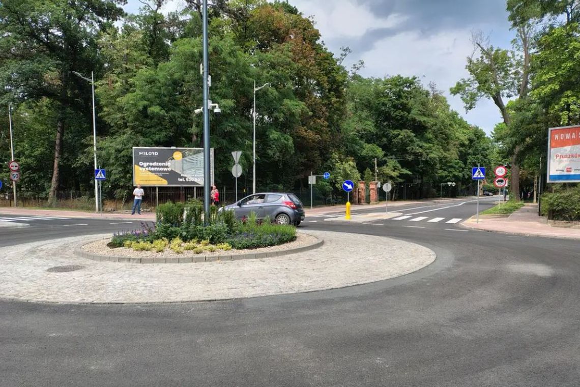 Rondo w Grodzisku do poprawki?