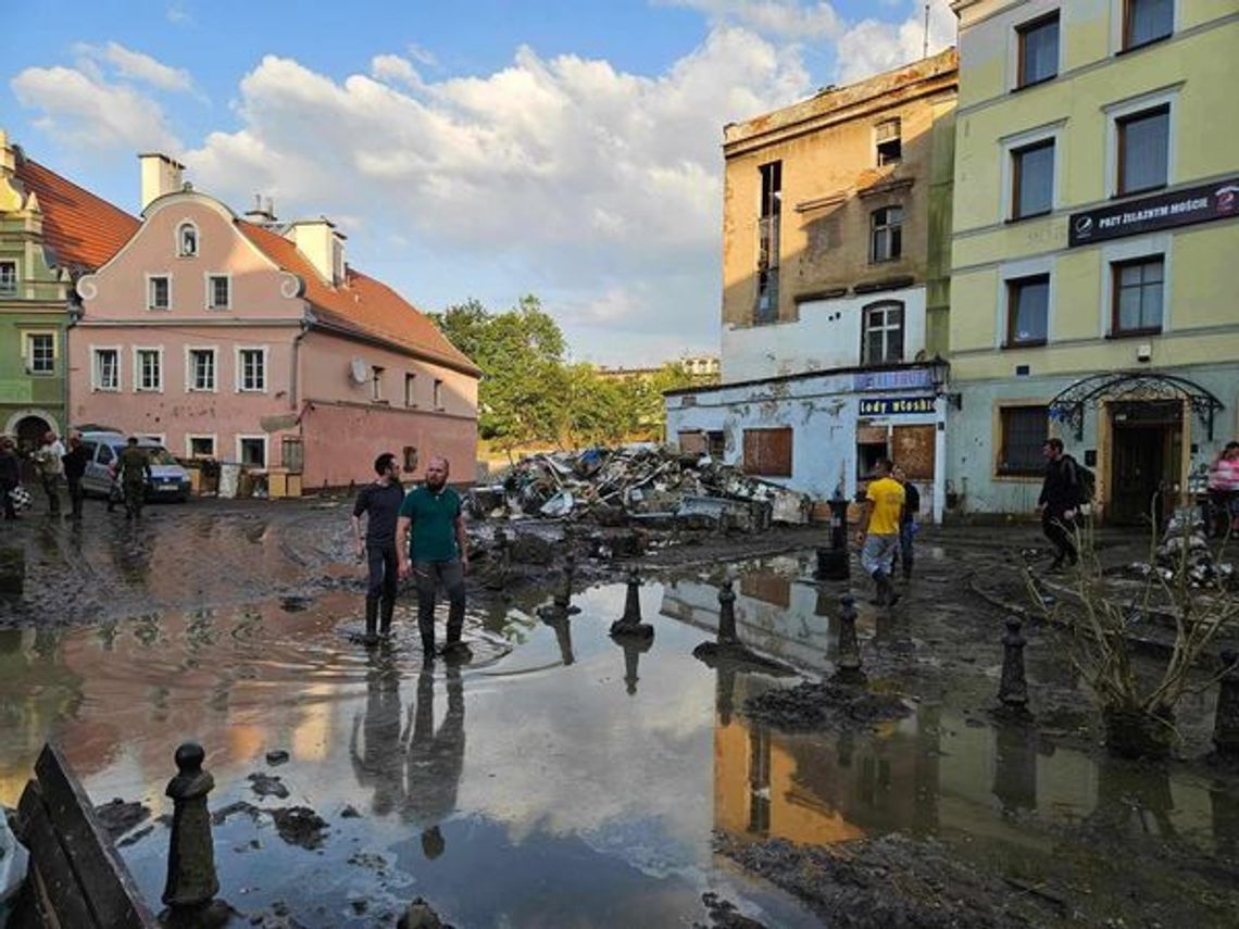 Strażacy z Milanówka są już w Kłodzku!