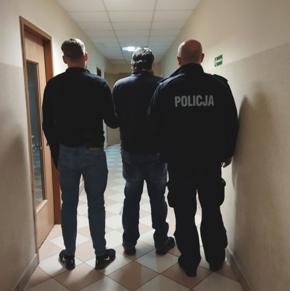 Szok w Podkowie Leśnej! 47-latek zatrzymany za brutalny rozbój i serię przestępstw