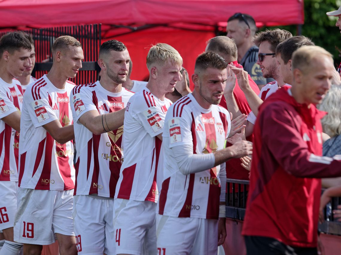 Utrzymać tempo. Pogoń podejmuje Chrobrego