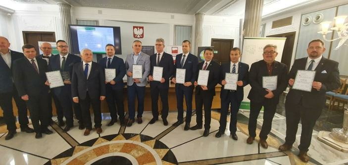 W pierwszej dziesiątce W pierwszej dziesiątce