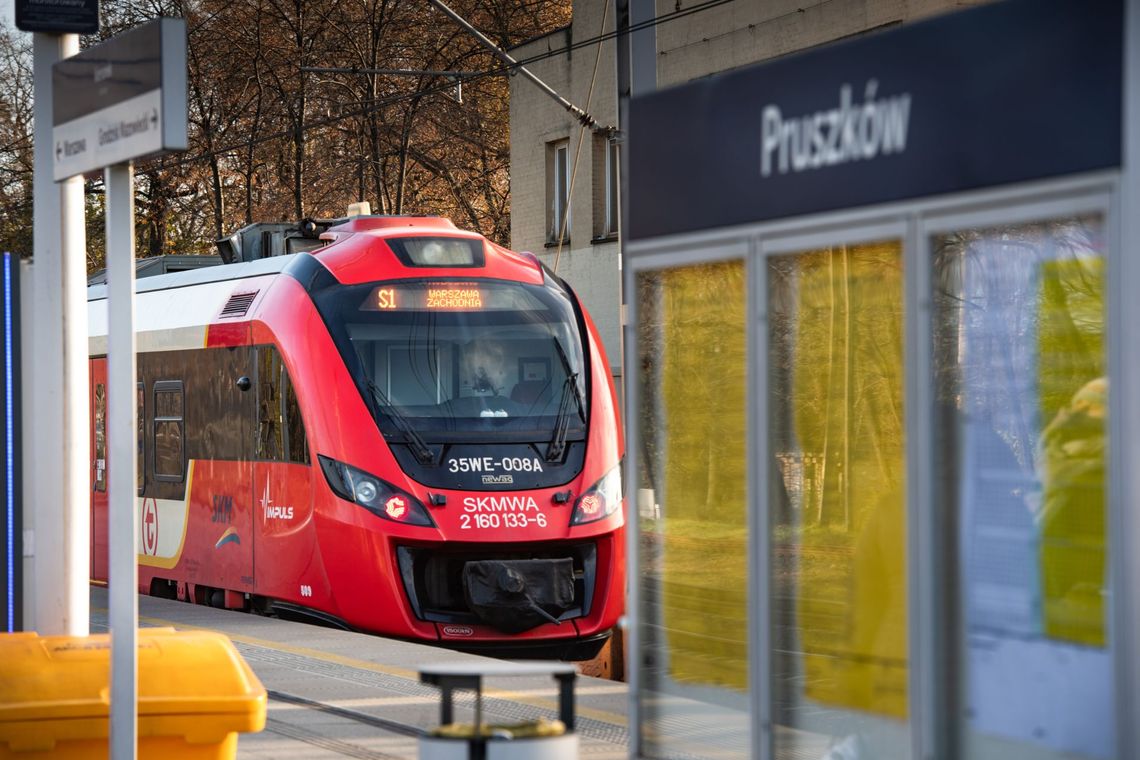 Weekendowe zmiany w kursowaniu linii S1. Uwaga na utrudnienia Weekendowe zmiany w kursowaniu linii S1. Uwaga na utrudnienia