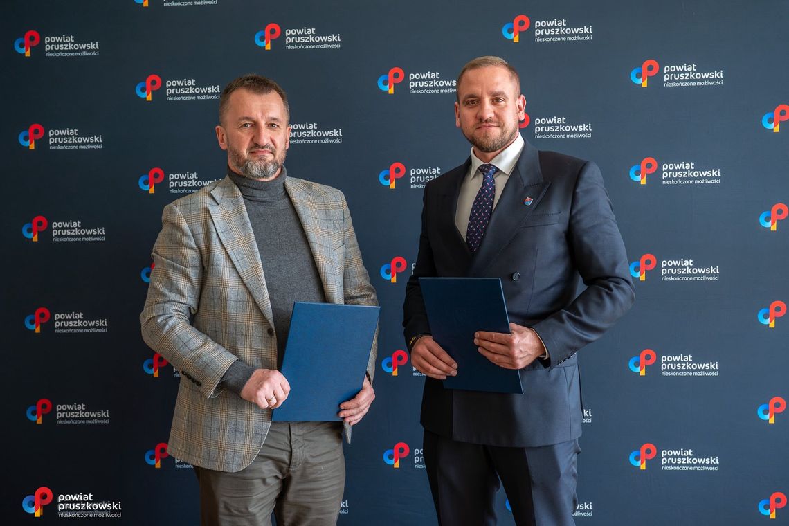 Wielka modernizacja Zespołu Szkół w Piastowie. Powiat Pruszkowski inwestuje miliony w oświatę