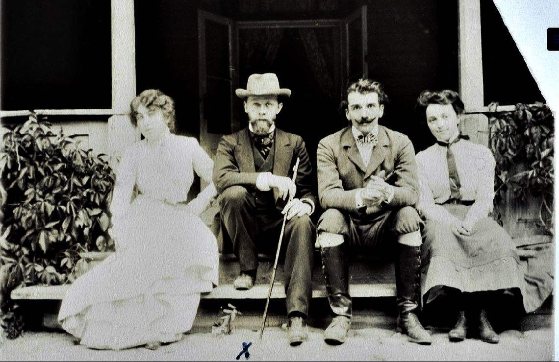 Wielkanoc Zofii i Ferdynanda. Opowieść o domu, książkach i końcu pewnego świata Wielkanoc Zofii i Ferdynanda. Opowieść o domu, książkach i końcu pewnego świata