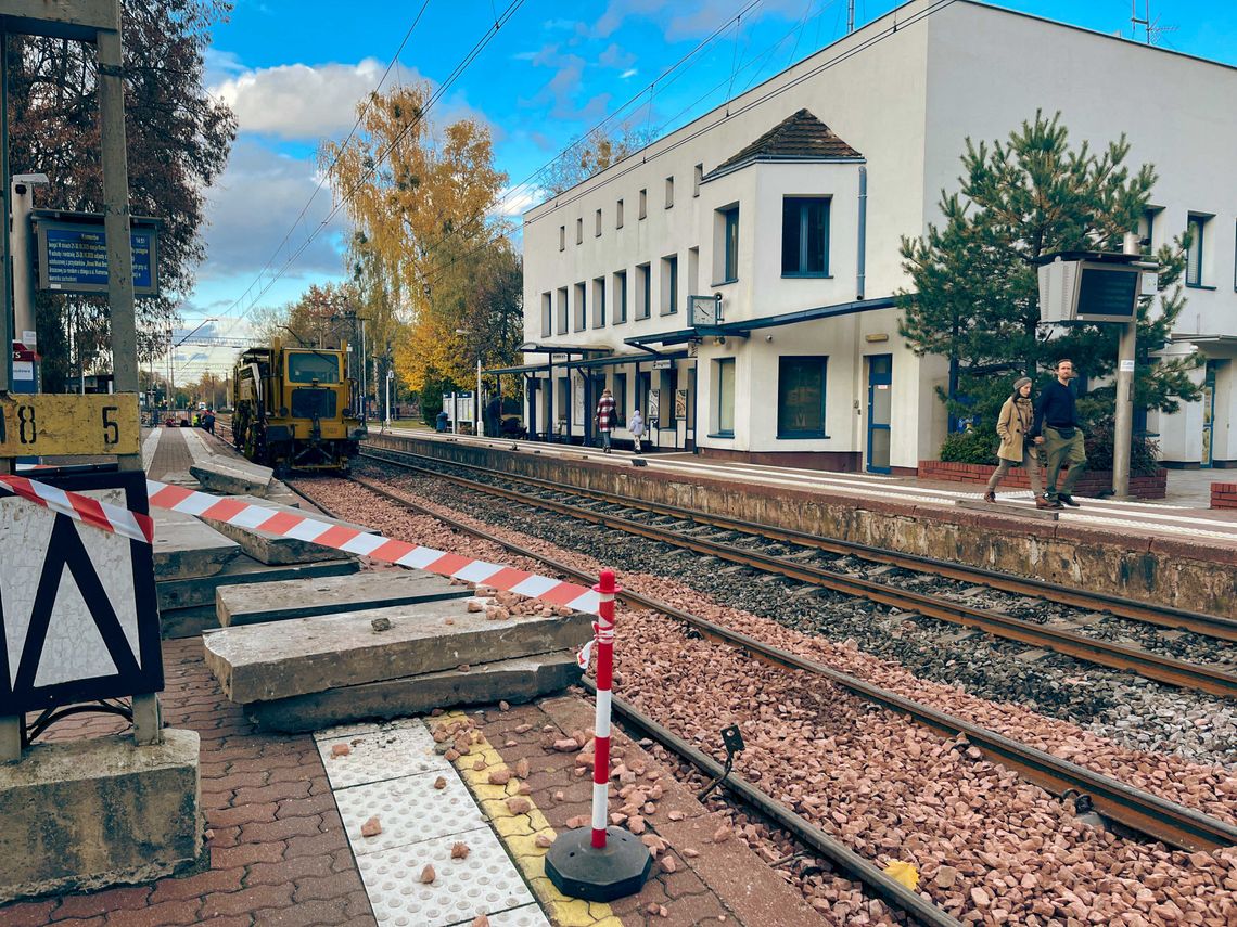 WKD znów z utrudnieniami. Pasażerowie nie kryją obaw