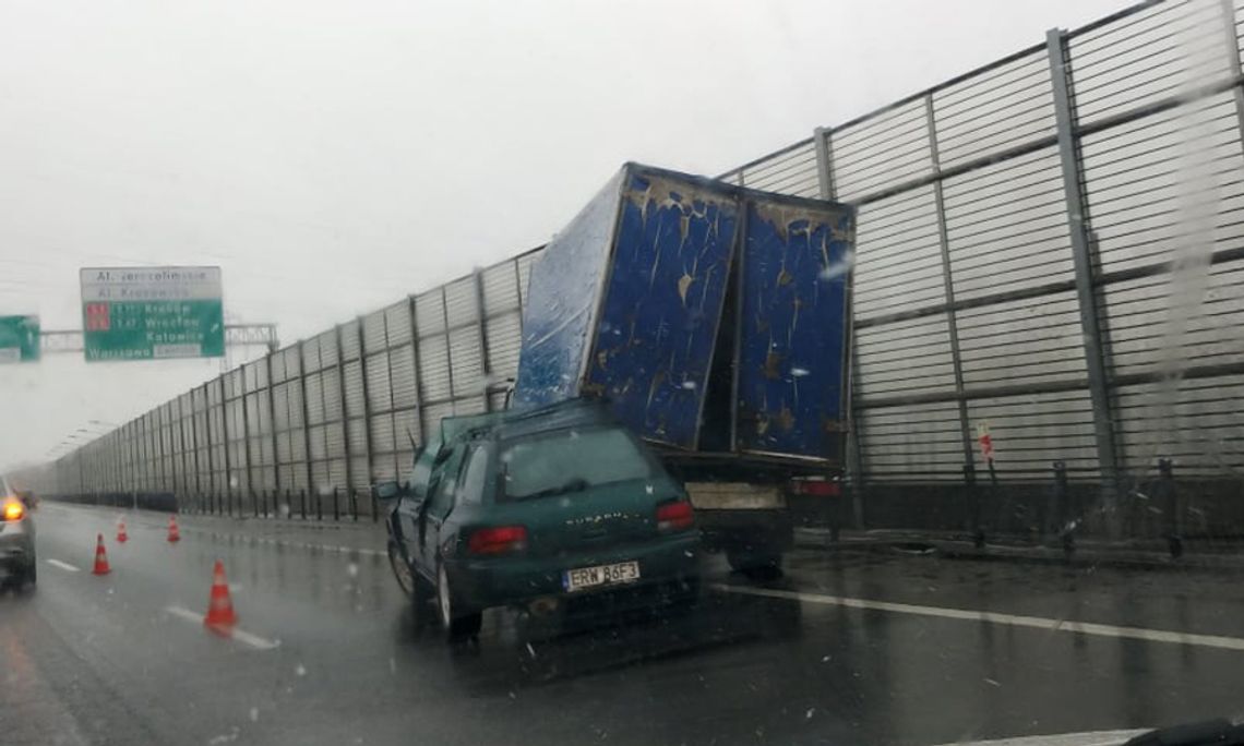 Wypadek na trasie S8, duże korki