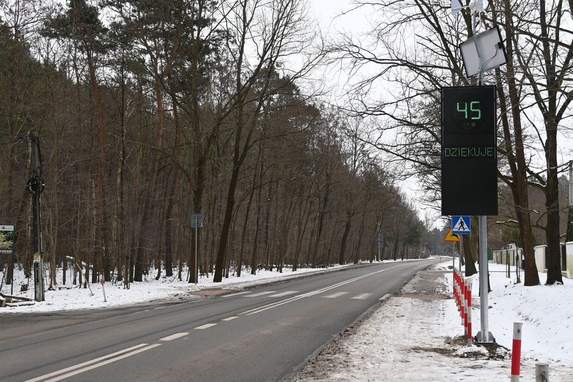 Wyświetlacze prędkości mają zdyscyplinować kierowców