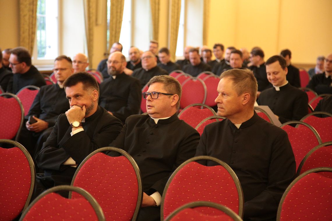 Zmiany księży w powiecie pruszkowskim. Gdzie mamy nowych wikariuszy?