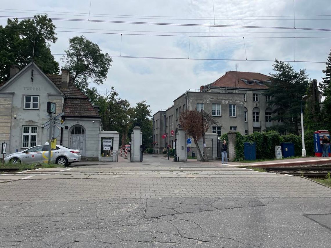 Zmiany w ruchu na terenie Szpitala w Pruszkowie. Będzie tymczasowy objazd
