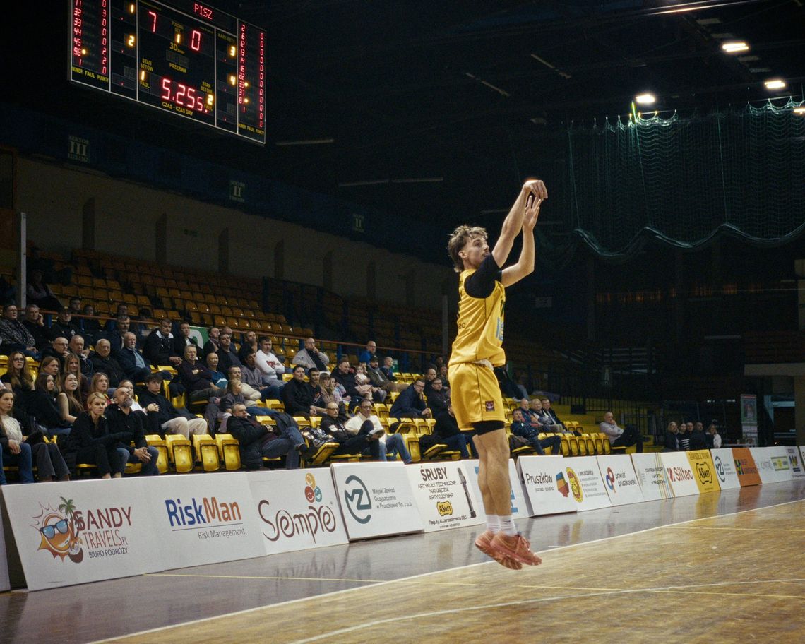 Udana niedziela Znicza