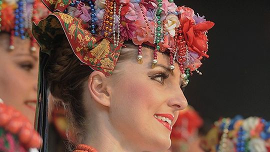 Widowisko - Zespół Pieśni i Tańca „Śląsk” – A to Polska właśnie Widowisko - Zespół Pieśni i Tańca „Śląsk” – A to Polska właśnie
