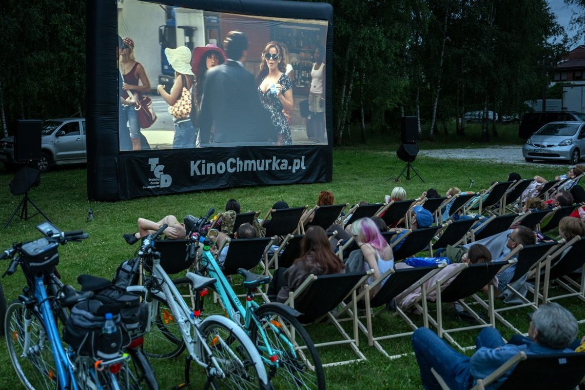 Letnie Kino Plenerowe Gminy Michałowice - Granica Letnie Kino Plenerowe Gminy Michałowice - Granica