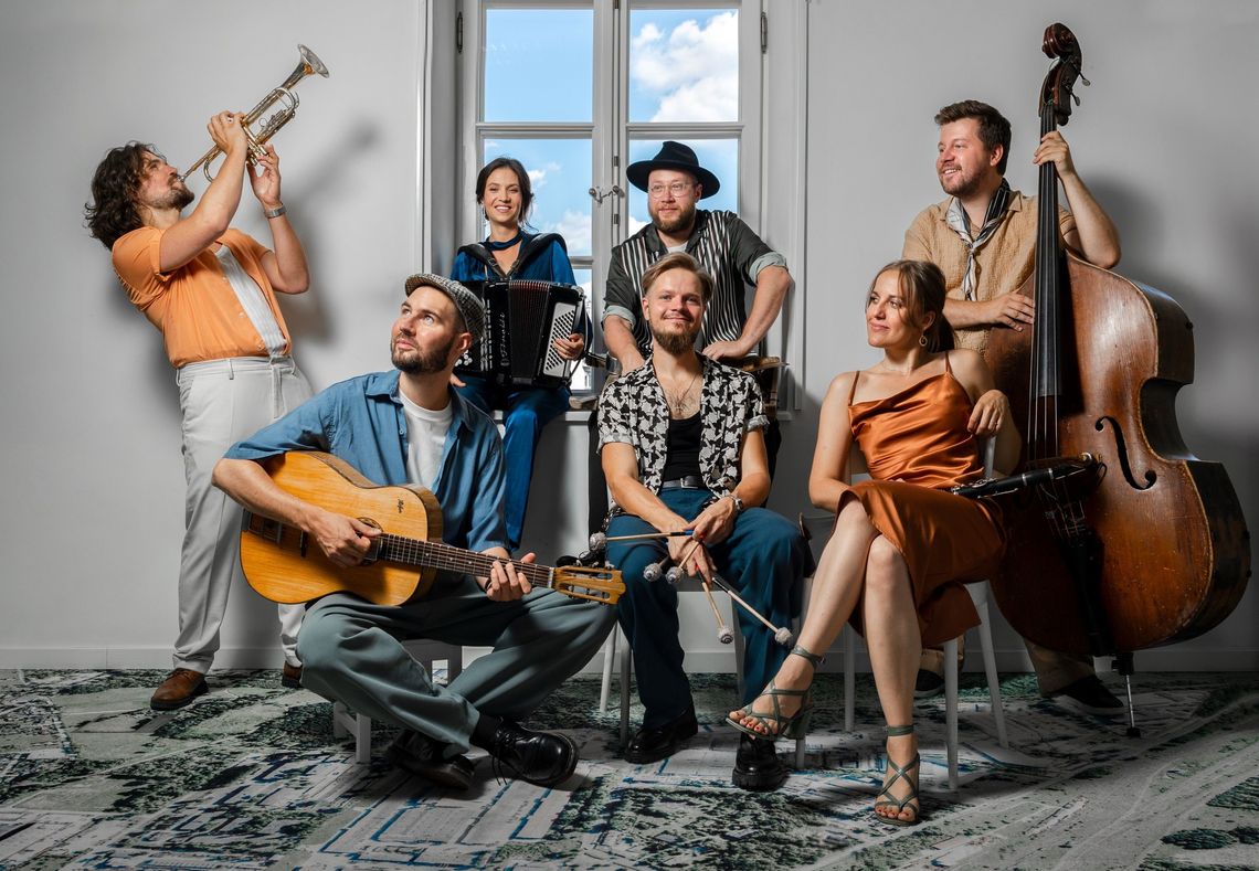 Potańcówka na dechach w Podkowie Leśnej Potańcówka na dechach w Podkowie Leśnej